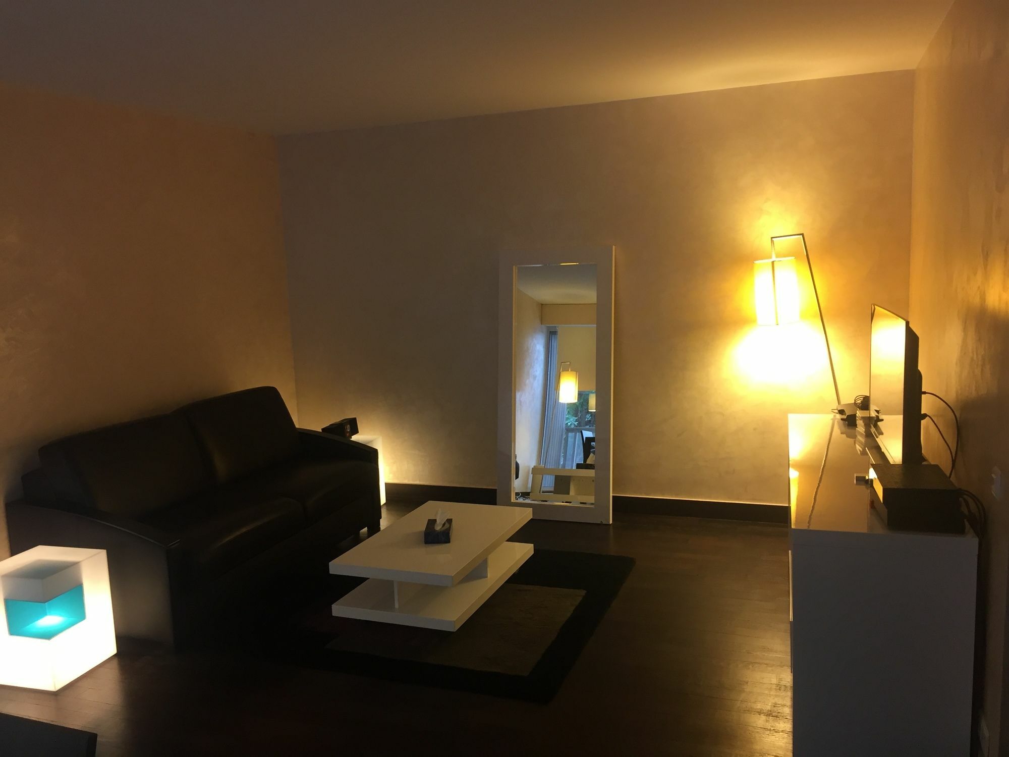 Short Stay Paris Apartments Экстерьер фото